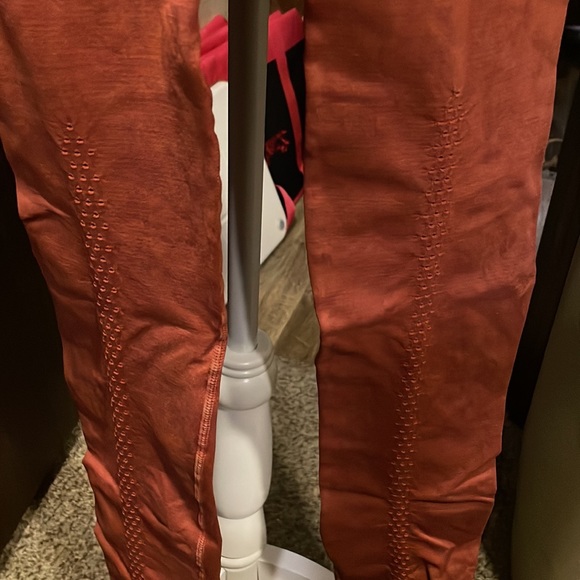 Free People movement leggings - Picture 3 of 3